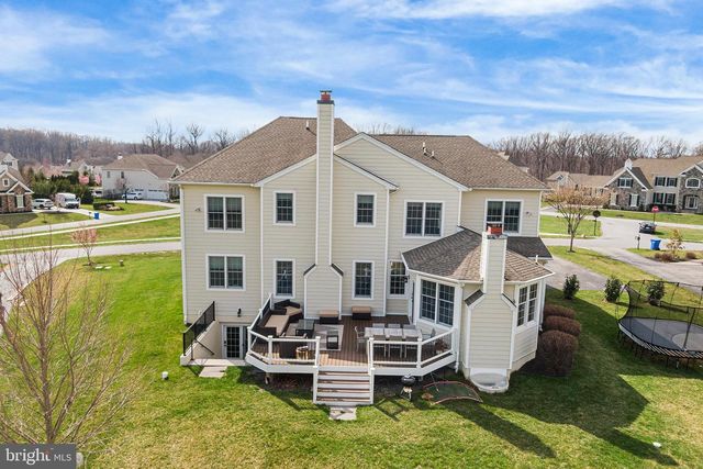305 GREENBANK LN, Newtown Square, PA 19073