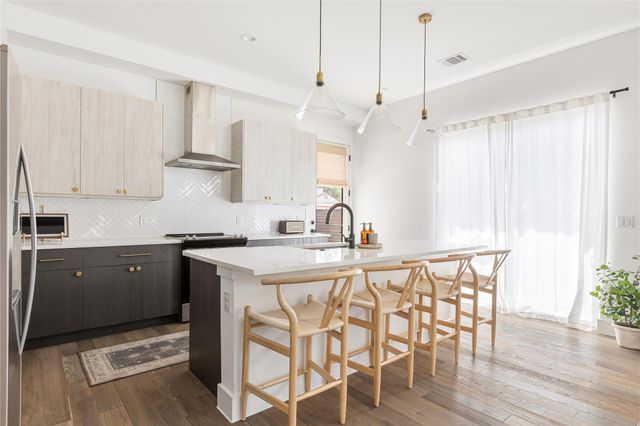 3410 Dalton ST 1, Austin, TX 78745