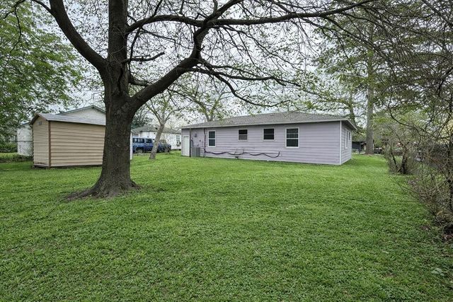 10341 Caxton Street, Houston, TX 77016