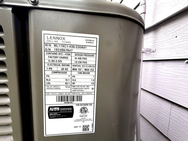 10341 Caxton Street, Houston, TX 77016