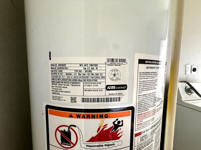 10341 Caxton Street, Houston, TX 77016