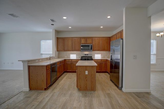 207 Monarch TRL, Georgetown, TX 78633