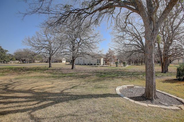 207 Monarch TRL, Georgetown, TX 78633