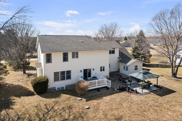 12381 71st Avenue, Blue Grass, IA 52726