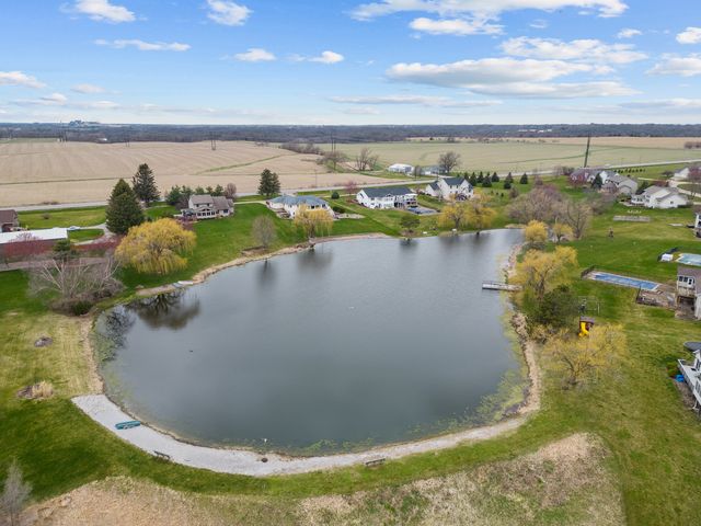 12381 71st Avenue, Blue Grass, IA 52726