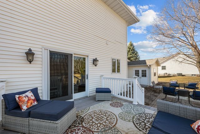 12381 71st Avenue, Blue Grass, IA 52726