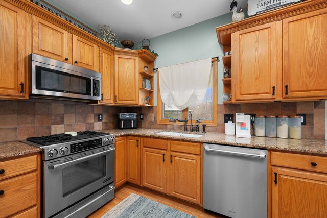 12381 71st Avenue, Blue Grass, IA 52726