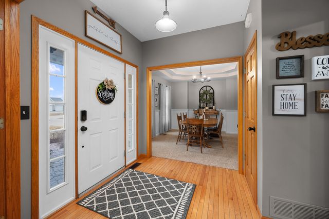 12381 71st Avenue, Blue Grass, IA 52726