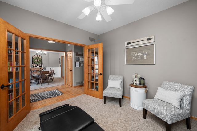 12381 71st Avenue, Blue Grass, IA 52726