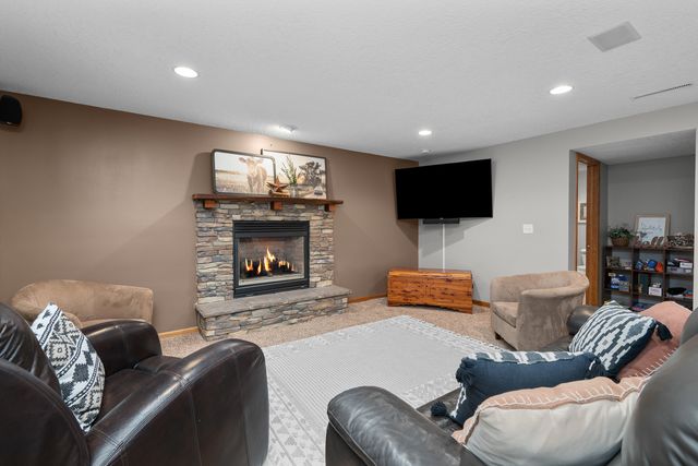 12381 71st Avenue, Blue Grass, IA 52726