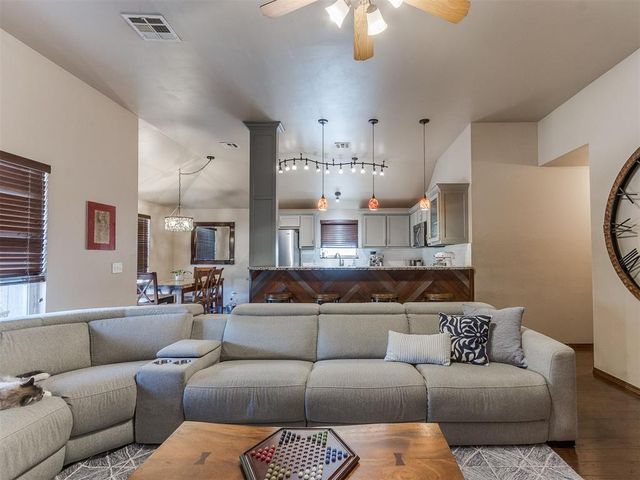 604 SW 159th Street, Oklahoma City, OK 73170