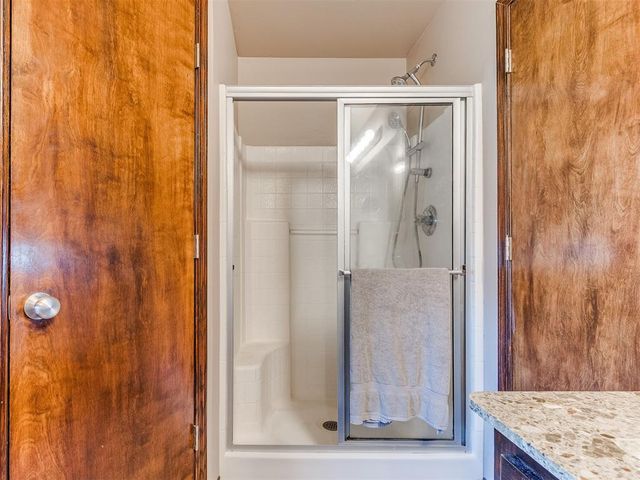 604 SW 159th Street, Oklahoma City, OK 73170