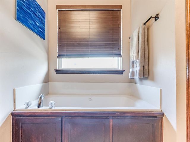 604 SW 159th Street, Oklahoma City, OK 73170