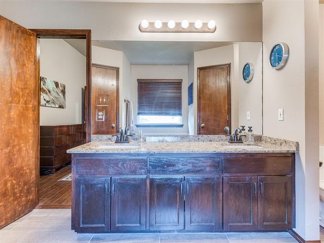 604 SW 159th Street, Oklahoma City, OK 73170