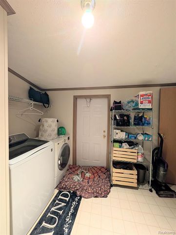 7 Brookfield, Swartz Creek, MI 48473