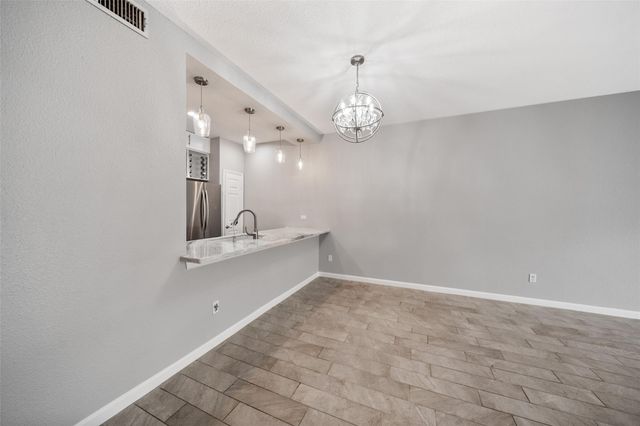 346 Wilcrest Drive 346, Houston, TX 77042