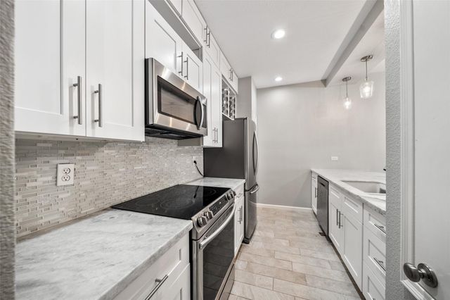 346 Wilcrest Drive 346, Houston, TX 77042