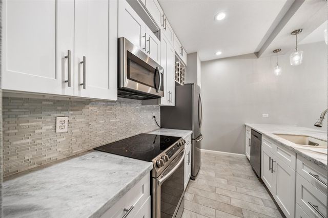 346 Wilcrest Drive 346, Houston, TX 77042
