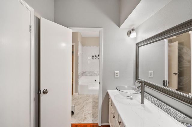 346 Wilcrest Drive 346, Houston, TX 77042