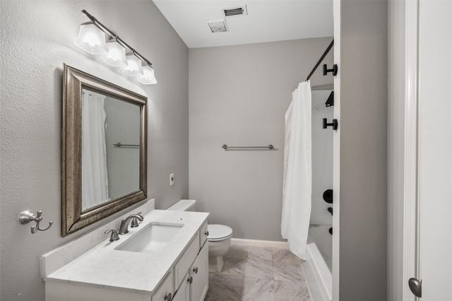 346 Wilcrest Drive 346, Houston, TX 77042