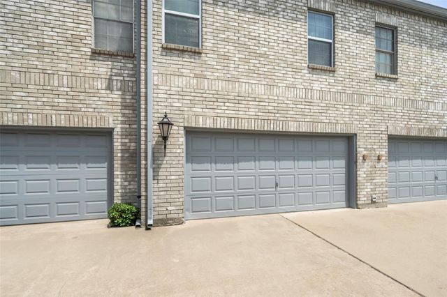 346 Wilcrest Drive 346, Houston, TX 77042