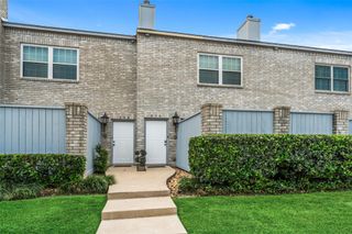 346 Wilcrest Drive 346, Houston, TX 77042