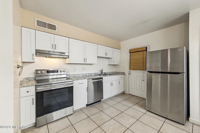 1873 W La Osa Street, Tucson, AZ 85705