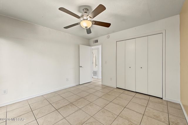 1873 W La Osa Street, Tucson, AZ 85705
