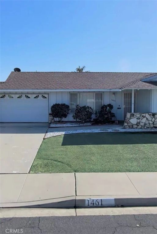 1461 Amberwood, Hemet, CA 92543