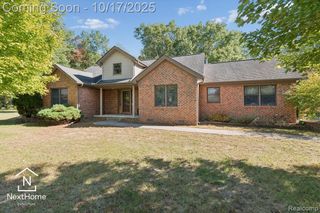 17401 Hannan Road, New Boston, MI 48164
