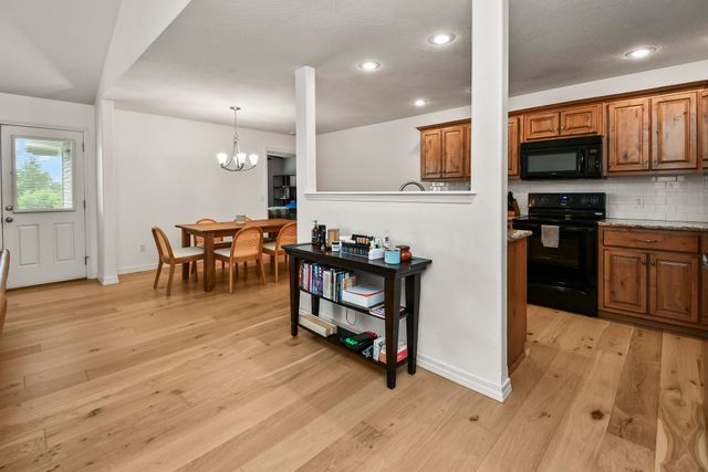 858 Capitol Hill Drive, Rogersville, MO 65742