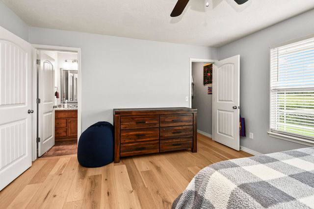 858 Capitol Hill Drive, Rogersville, MO 65742