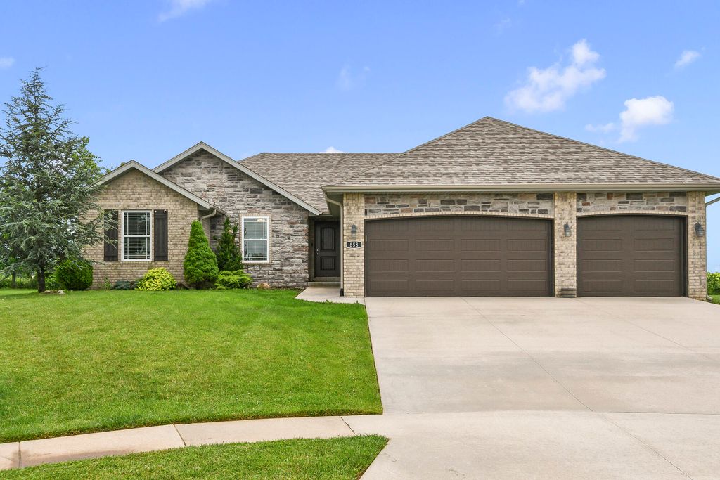 858 Capitol Hill Drive, Rogersville, MO 65742