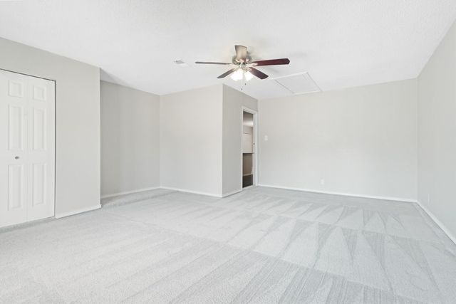 7217 Knight Drive, The Colony, TX 75056