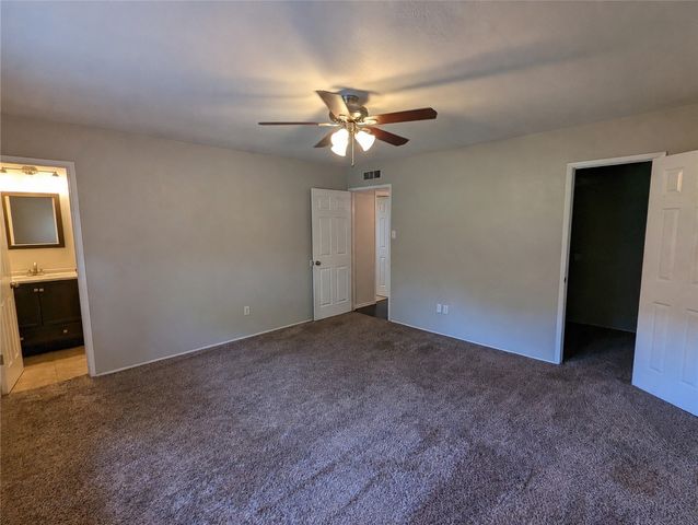 7217 Knight Drive, The Colony, TX 75056