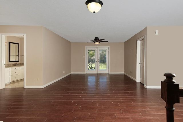 13115 Mission Valley Drive, Houston, TX 77069