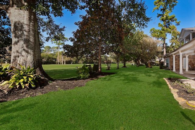 13115 Mission Valley Drive, Houston, TX 77069