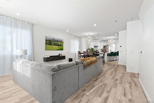 1812 Lynx Ter, Chula Vista, CA 91915