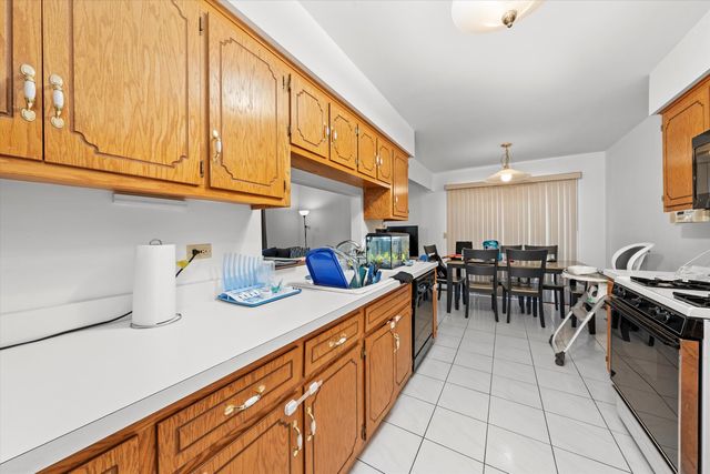 4343 W Emerald Way Street, Alsip, IL 60803