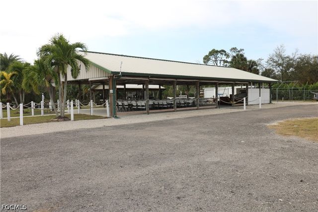 116 Coachlight DR, Fort Myers, FL 33908