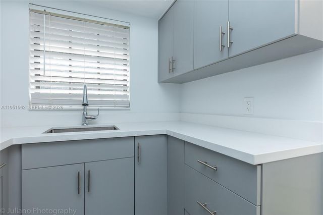 221 Antiquera Ave 3, Coral Gables, FL 33134