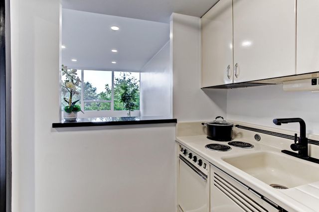 2701 Westheimer Road 2J, Houston, TX 77098