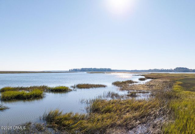 40 Creekmoor Lane, Seabrook, SC 29940