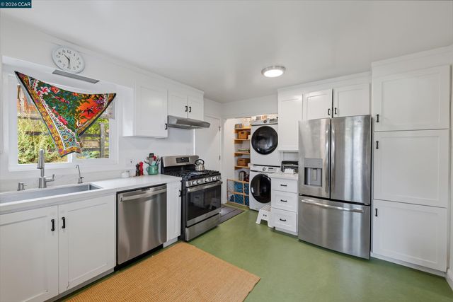 7830 Shevlin Pl, El Cerrito, CA 94530