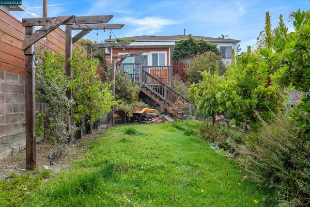7830 Shevlin Pl, El Cerrito, CA 94530
