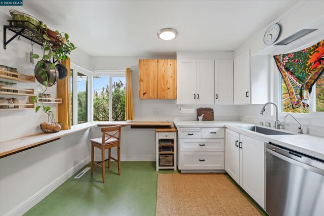 7830 Shevlin Pl, El Cerrito, CA 94530