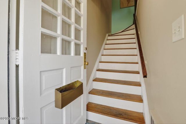 147 Manor Drive, Red Bank, NJ 07701