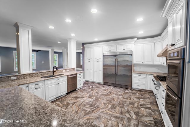 3821 Timber Stream Drive, Southport, NC 28461