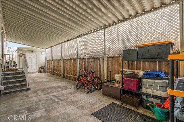 21500 Lassen St 180, Chatsworth (los Angeles), CA 91311