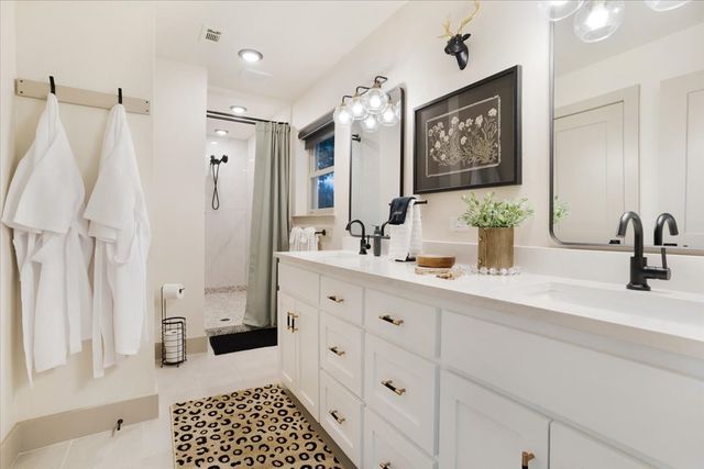 225 Karen Drive, Denison, TX 75021